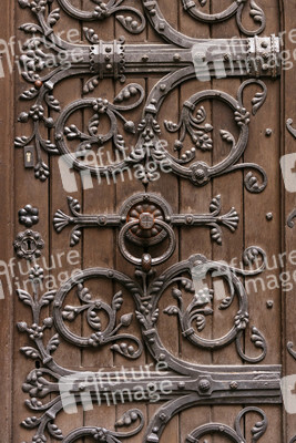 Symbolfoto Torbeschläge