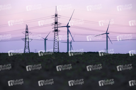 Symbolfoto Windkraft