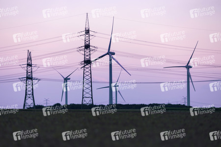 Symbolfoto Windkraft