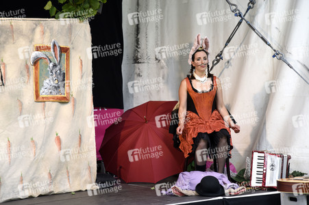 Theateraufführung 'Sängerkrieg der Heidehasen' in Haar