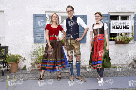 Michaela Keune Modenschau 'Family & Friends' in Pullach