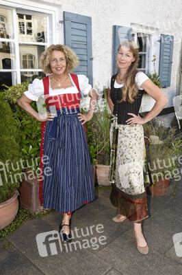 Michaela Keune Modenschau 'Family & Friends' in Pullach