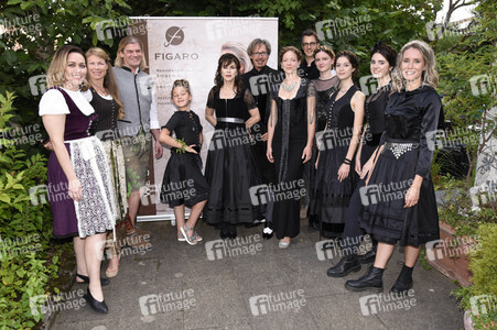 Michaela Keune Modenschau 'Family & Friends' in Pullach