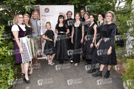 Michaela Keune Modenschau 'Family & Friends' in Pullach