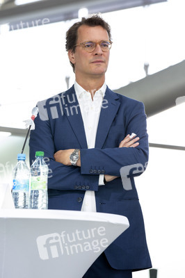 Vorstellung einer Studie für bemannte Flugtaxen am Flughafen Köln/Bonn