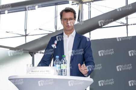 Vorstellung einer Studie für bemannte Flugtaxen am Flughafen Köln/Bonn