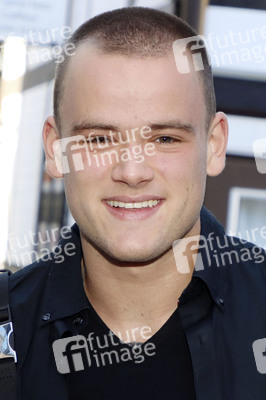 'Golden Things meets Pink Carpet' Pre-Closing Finissage in Hamburg