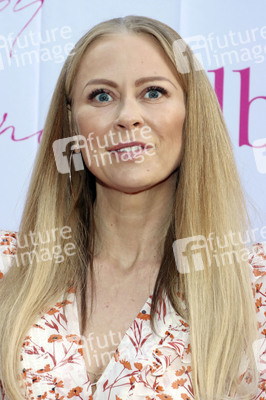 'Golden Things meets Pink Carpet' Pre-Closing Finissage in Hamburg