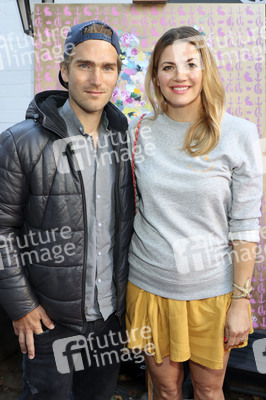 'Golden Things meets Pink Carpet' Pre-Closing Finissage in Hamburg