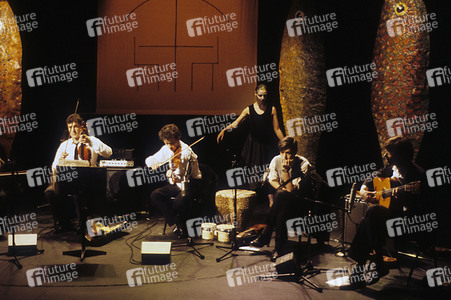 Konzert vom Penguin Cafe Orchestra in London