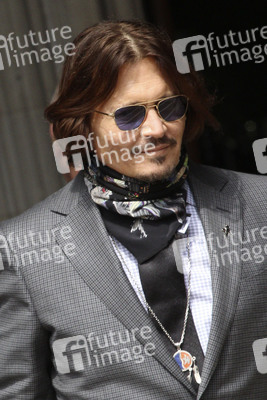 Johnny Depp vor dem High Court in London