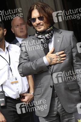Johnny Depp vor dem High Court in London