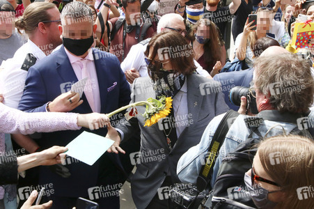 Johnny Depp vor dem High Court in London