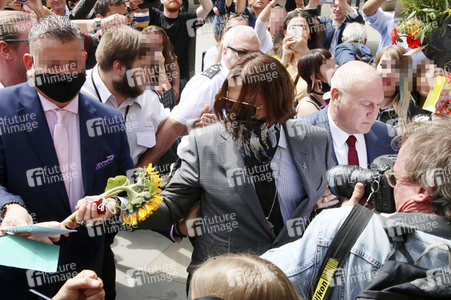 Johnny Depp vor dem High Court in London