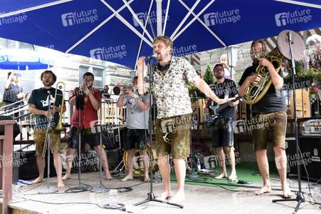 LaBrassBanda Konzert in München