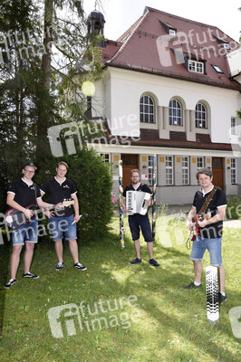 Konzert von Schlawindl in Haar