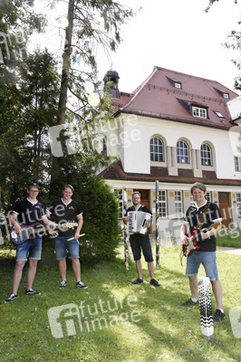 Konzert von Schlawindl in Haar