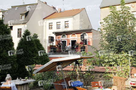 Balkonkonzert von Band Colour the Sky in Görlitz