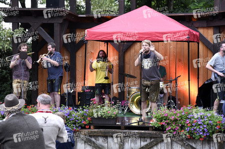 Konzert von LaBrassBand in Geltendorf