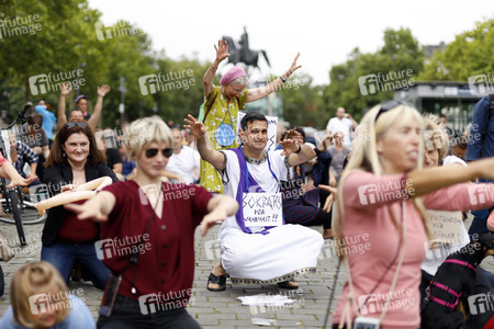 Querdenken 711 Demo in Köln