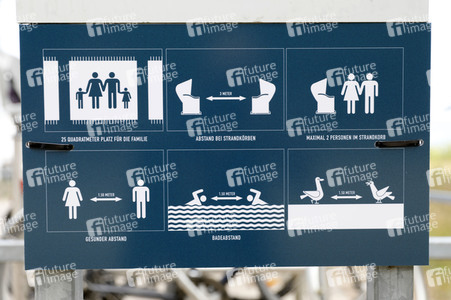 Symbolfoto Abstand halten