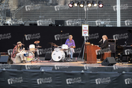 Konzert von Helge Schneider & The Deadly Bros. in Erfurt