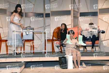 Theaterprobe 'Schwiegermutter und andere Bosheiten' in München