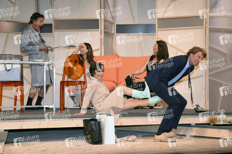 Theaterprobe 'Schwiegermutter und andere Bosheiten' in München