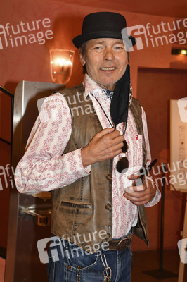 Theaterpremiere 'Schwiegermutter und andere Bosheiten' in München