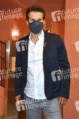 Theaterpremiere 'Schwiegermutter und andere Bosheiten' in München