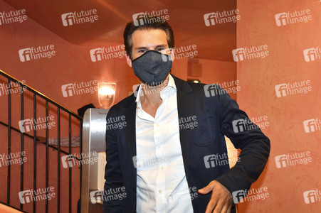 Theaterpremiere 'Schwiegermutter und andere Bosheiten' in München