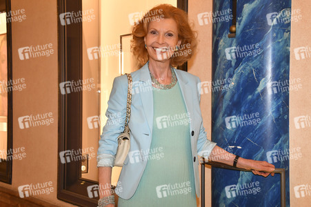 Theaterpremiere 'Schwiegermutter und andere Bosheiten' in München