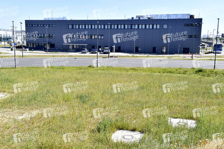 Fototermin zur Fertigstellung des Dienstgebäudes der Bundespolizei am BER in Berlin