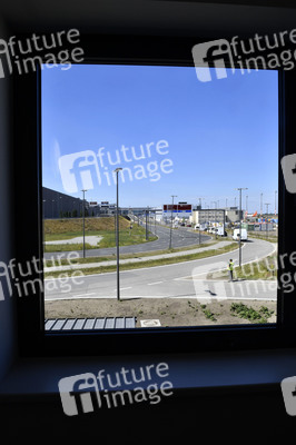 Fototermin zur Fertigstellung des Dienstgebäudes der Bundespolizei am BER in Berlin