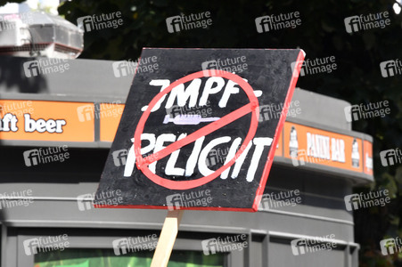 Protest gegen Corona-Maßnahmen in Berlin