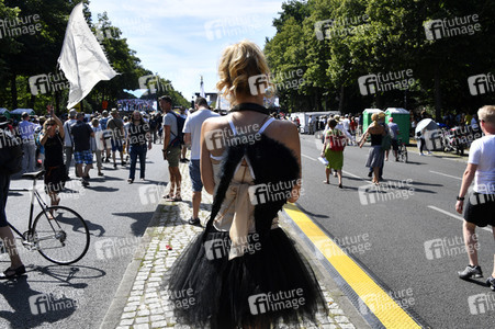 Protest gegen Corona-Maßnahmen in Berlin