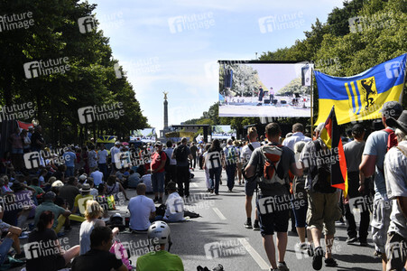 Protest gegen Corona-Maßnahmen in Berlin