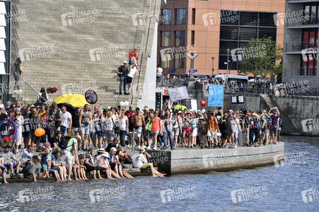 Protest gegen Corona-Maßnahmen in Berlin