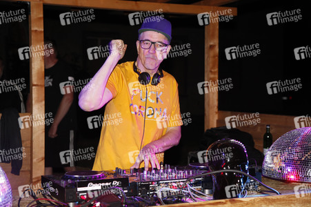 Feierabend Lounge mit Dr. Motte in Görlitz