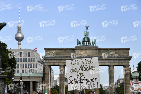 Protest gegen Corona-Maßnahmen in Berlin