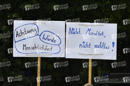 Protest gegen Corona-Maßnahmen in Berlin