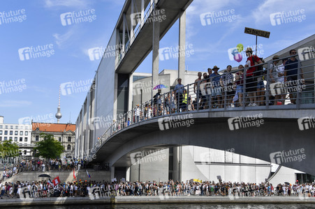 Protest gegen Corona-Maßnahmen in Berlin