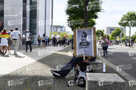 Protest gegen Corona-Maßnahmen in Berlin