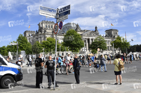 Protest gegen Corona-Maßnahmen in Berlin