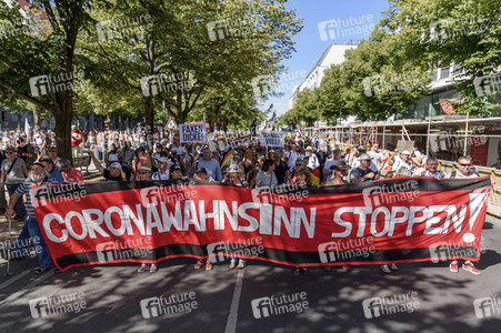 Protest gegen Corona-Maßnahmen in Berlin