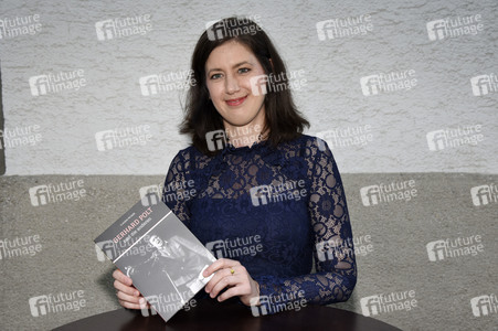 Auftritt von Claudia Pichler in Haar