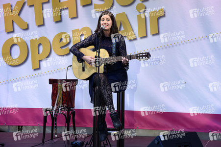 Auftritt von Claudia Pichler in Haar