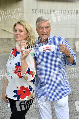 Photocall zur Spielzeiteröffnung der Komödie am Kurfürstendamm in Berlin