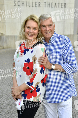 Photocall zur Spielzeiteröffnung der Komödie am Kurfürstendamm in Berlin