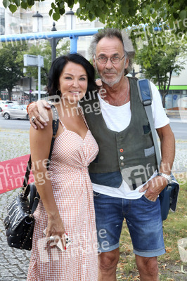 Photocall zur Spielzeiteröffnung der Komödie am Kurfürstendamm in Berlin
